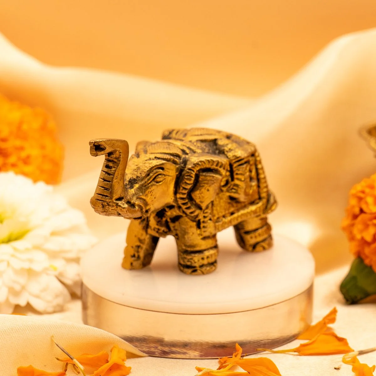 Elephant Statue Decorative Showpiece Figurines view 4