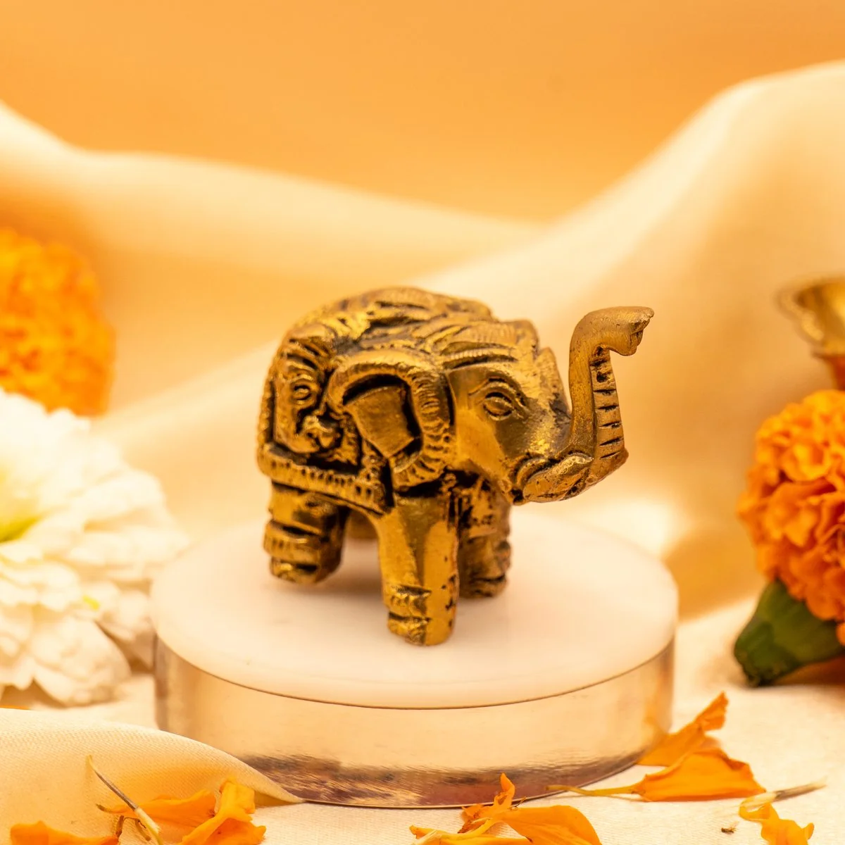 Elephant Statue Decorative Showpiece Figurines view 5