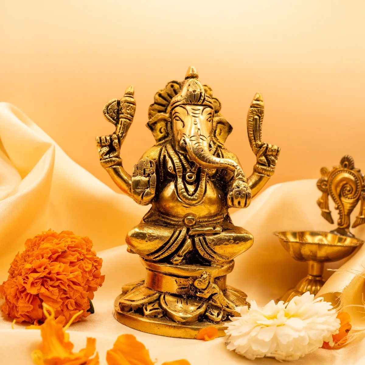 Ganesh Idol view 6