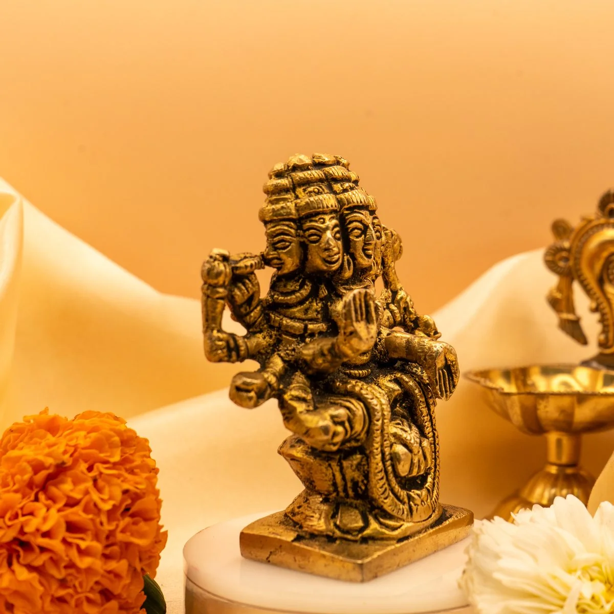Gayatri MATA Idol 8 cm view 3