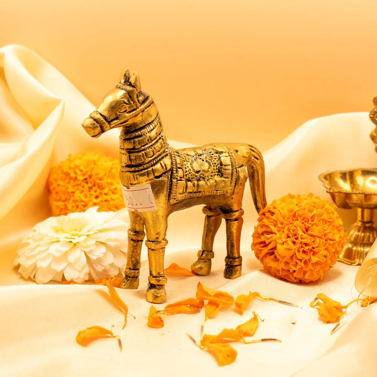 Horse Statue view 5