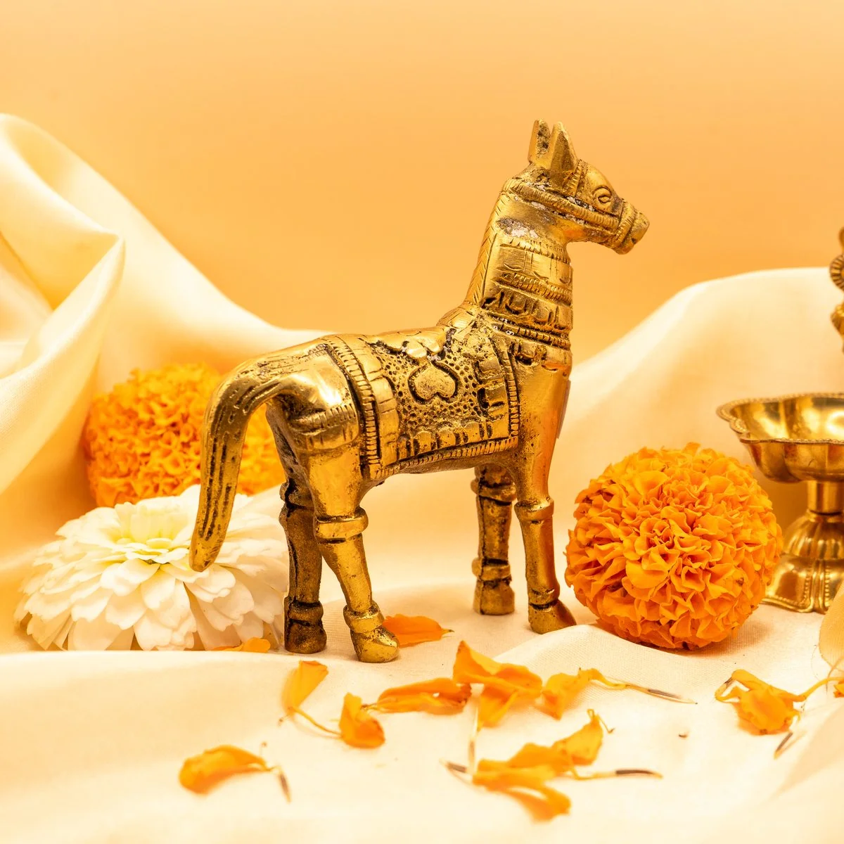 Horse Statue view 8