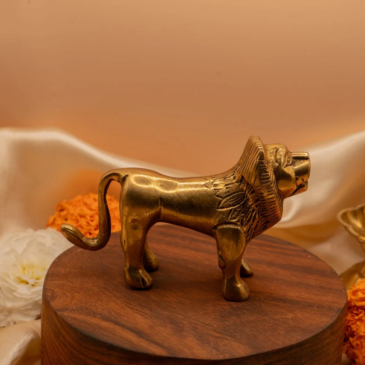 Vastu Brass Lion Statue view 2
