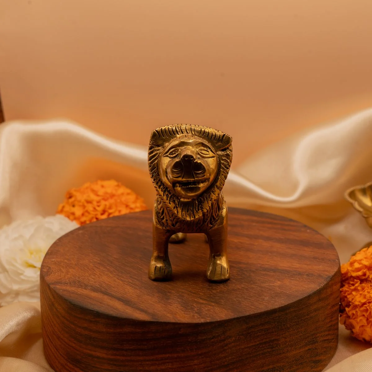Vastu Brass Lion Statue view 3