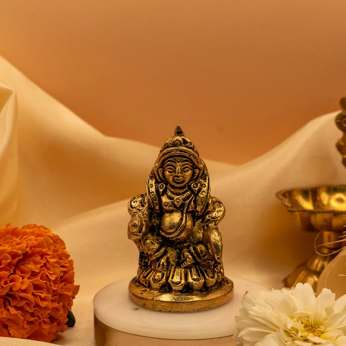Lord Kuber Murti, Idol (7 cm) view 3