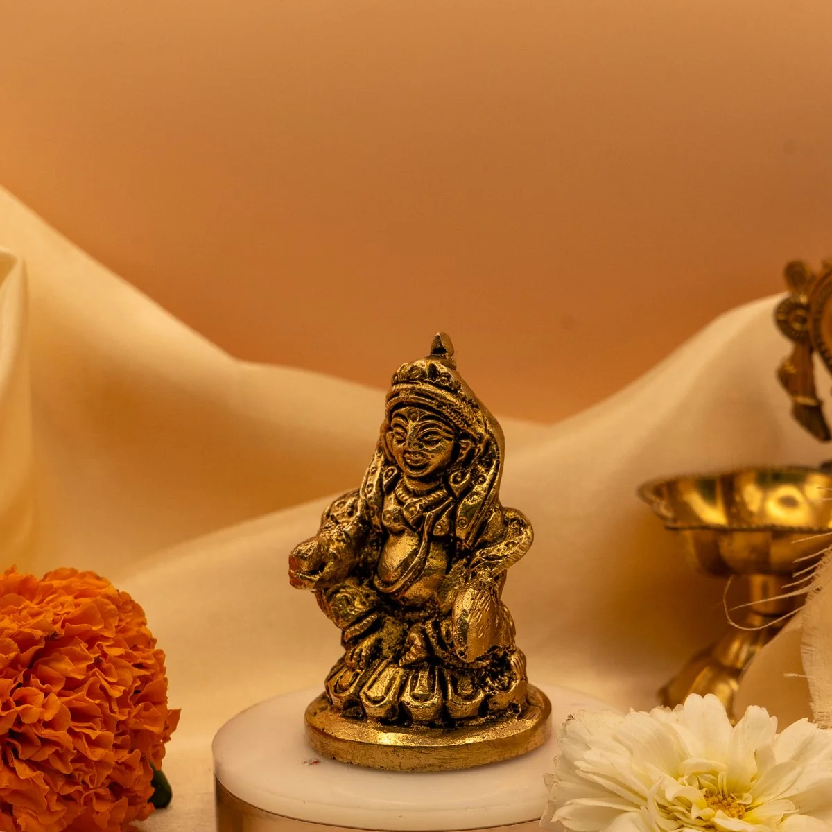Lord Kuber Murti, Idol (7 cm) view 4