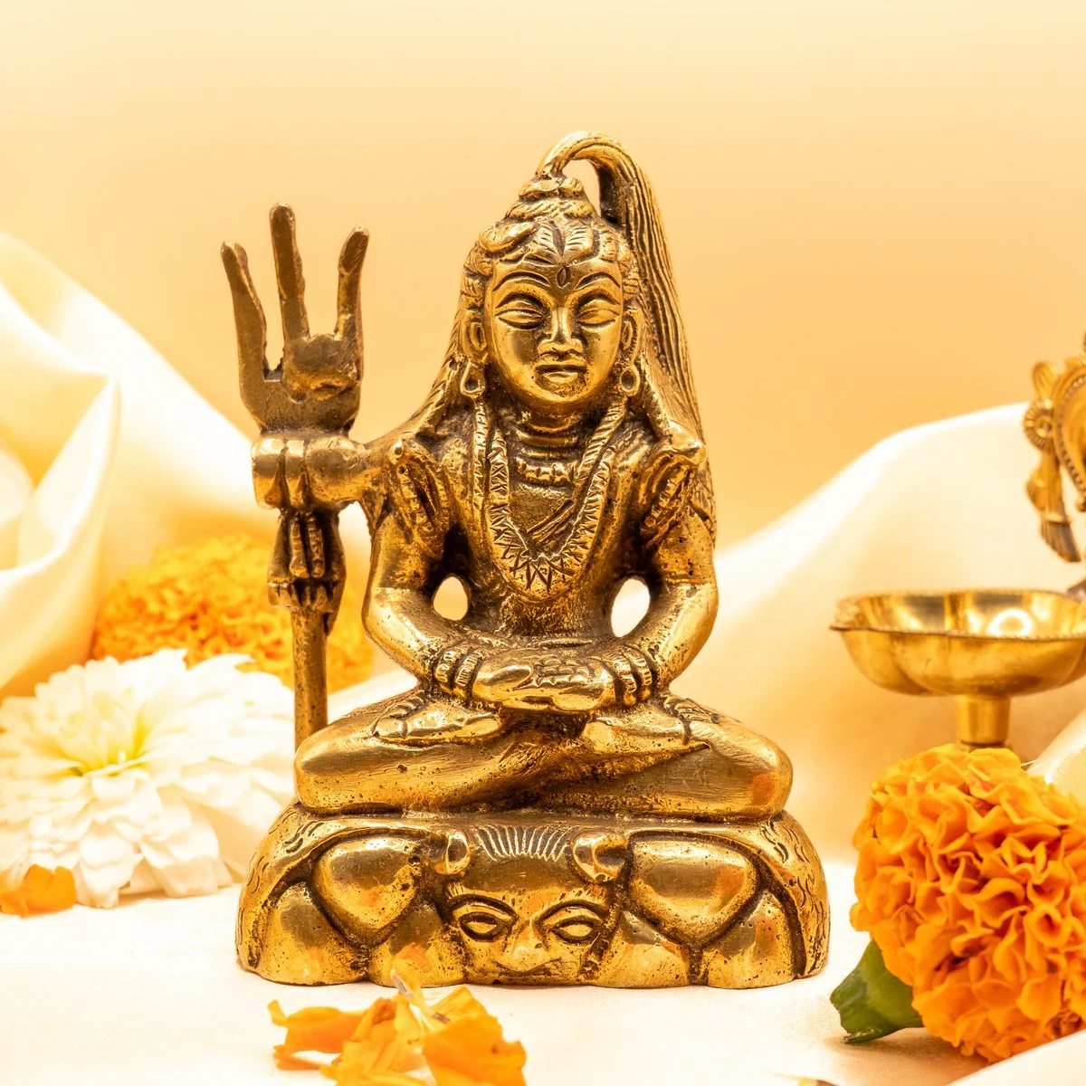 Shravan Maas and Shiva Brass Idol: Monday Rituals, Rudrabhishek and Monsoon Devotion